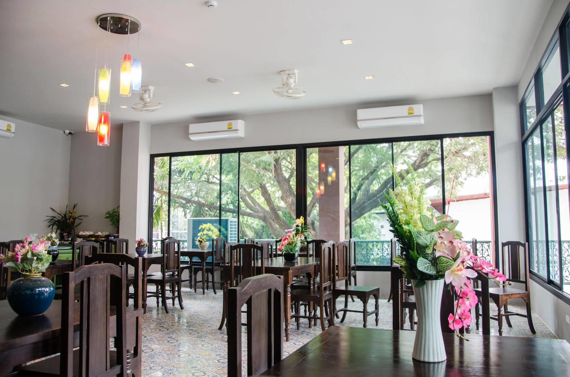 The Sun Terrace Hotel Chiang Mai Exterior foto